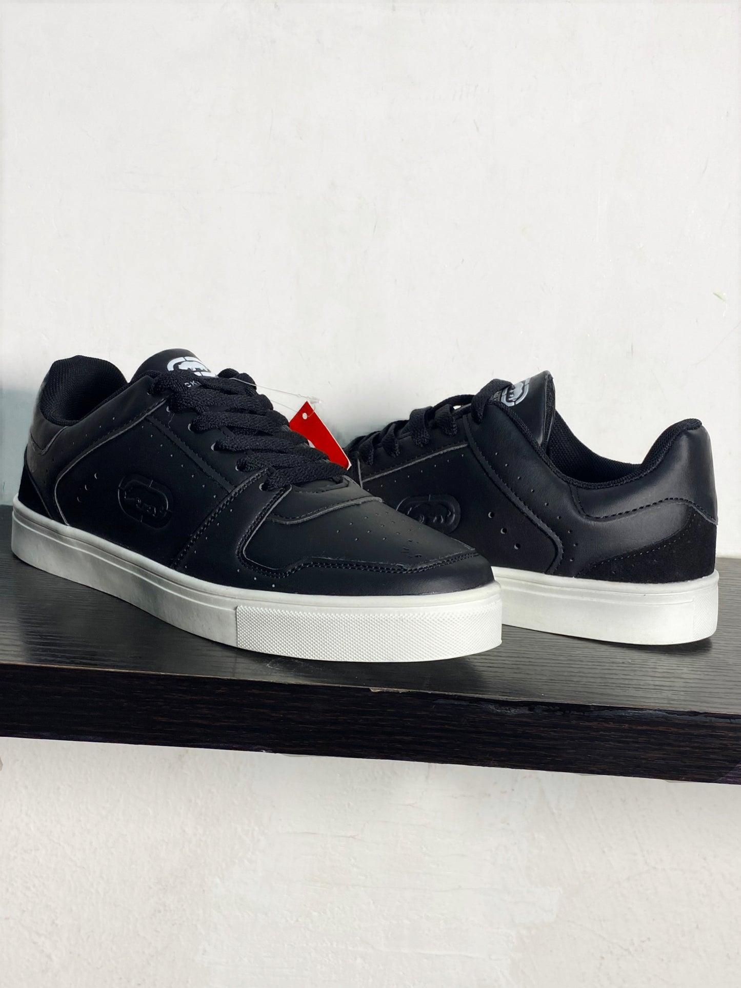Ecko UNTLD lace up sneakers in black