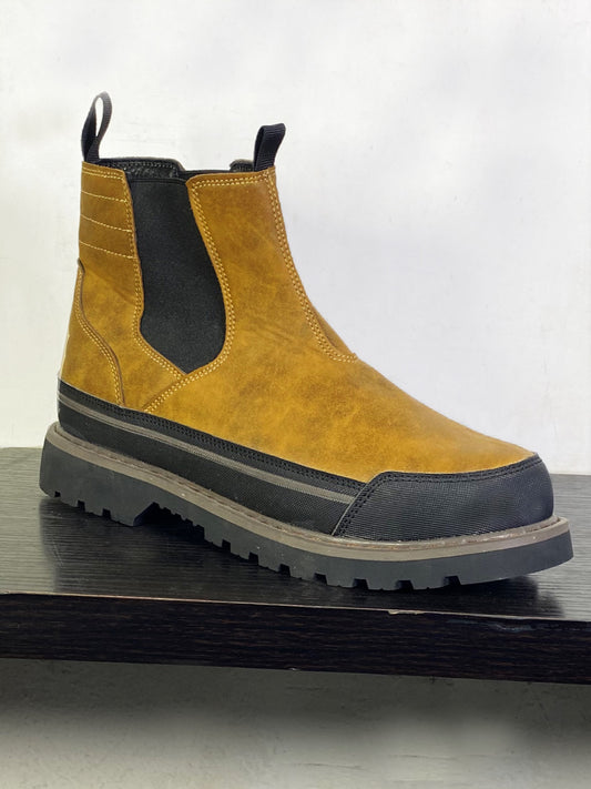 Eddie Bauer boot in brown