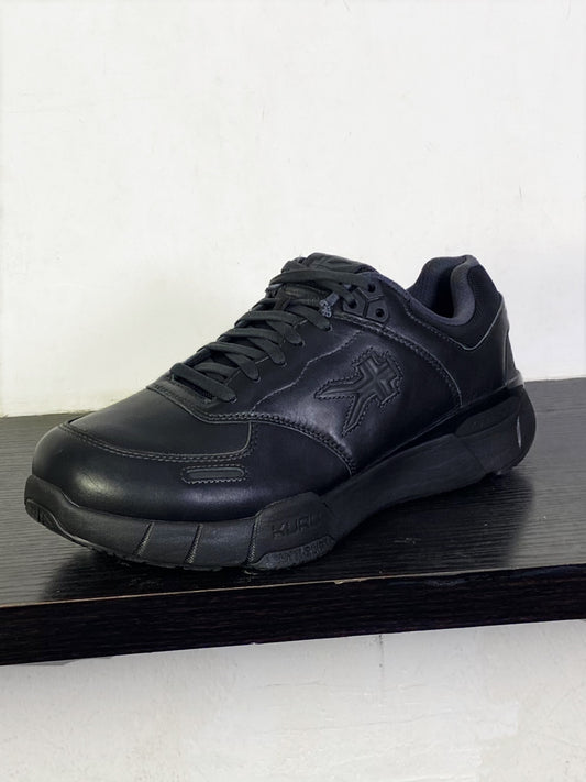 Kuru lace up sneakers in black